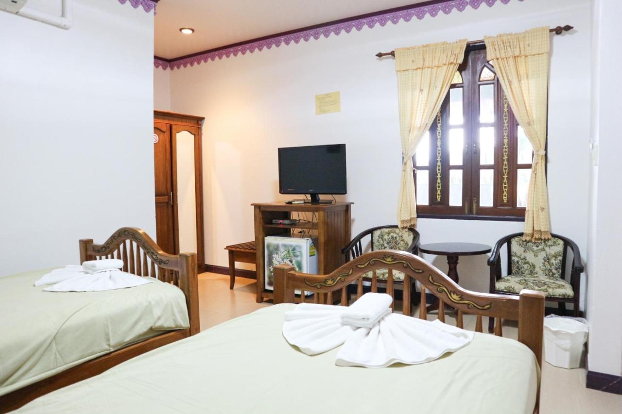 Hotel Ban Ao Thong Trang Zewnętrze zdjęcie