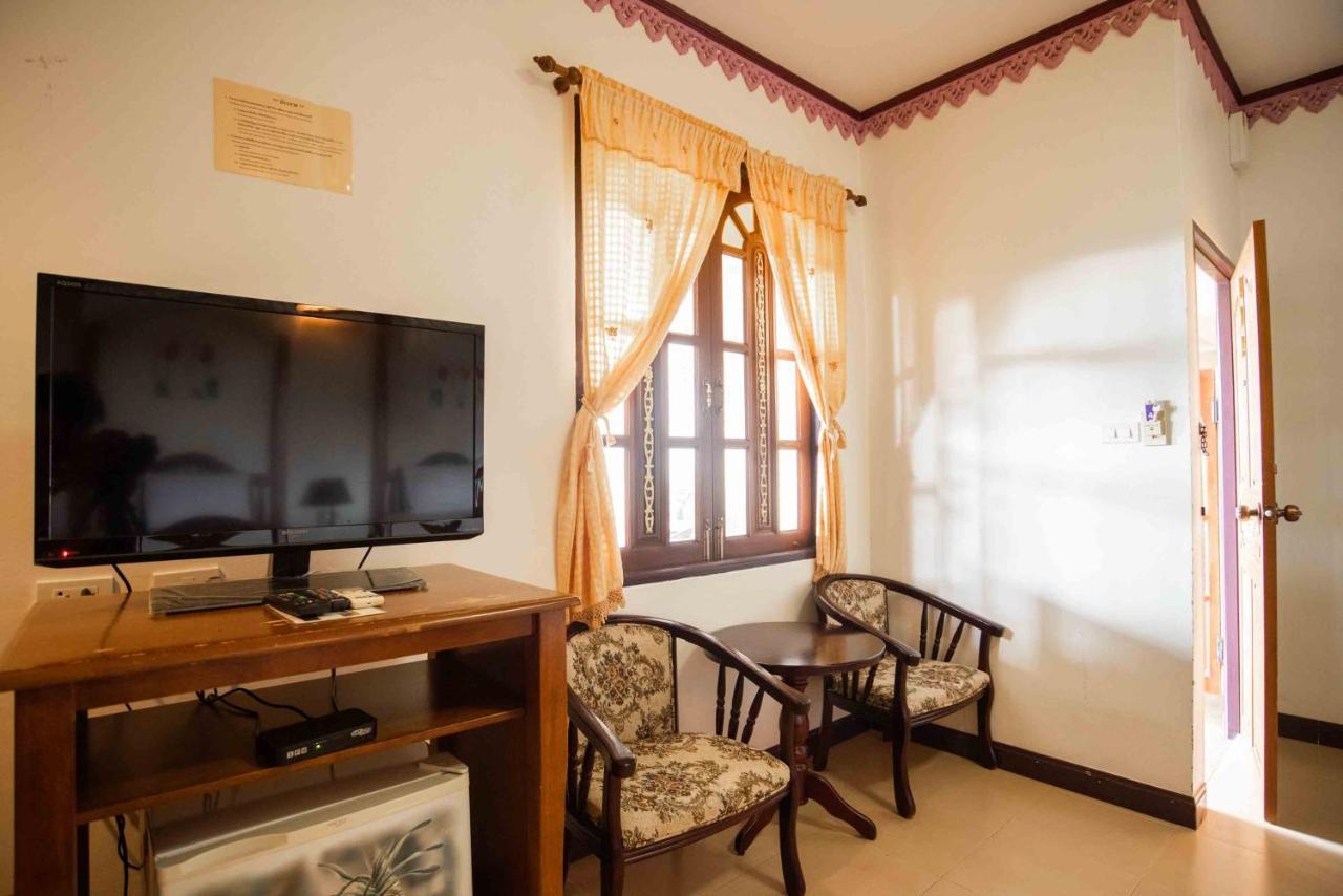 Hotel Ban Ao Thong Trang Zewnętrze zdjęcie